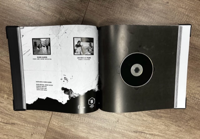 Libro Blanco y Negro - EDICION LIMITADA